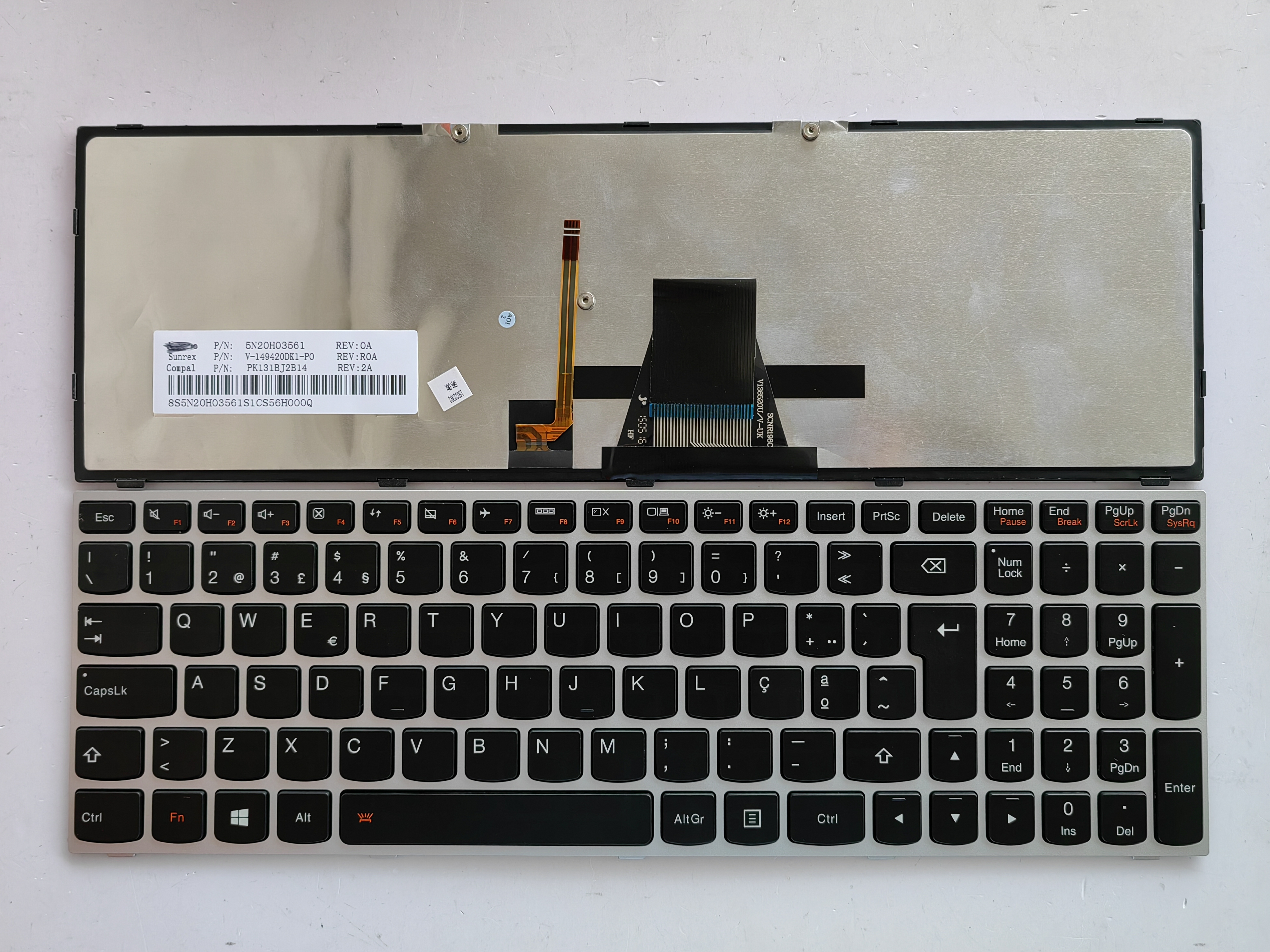 Picture of New Replacement Laptop Keyboard For LENOVO G50/G50-70/G50-30/B50-30/B50-70/Z50-70 SILVER FRAME BLACK Backlit PO Layout